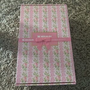 Stanley Love Shack Fancy 40 oz Blooming Heirloom BRAND NEW IN BOX